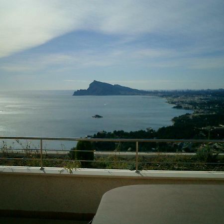 Atico Soleado Con Terraza, Jacuzzi Privado Y Vistas Al Mar Apartment Altea Luaran gambar