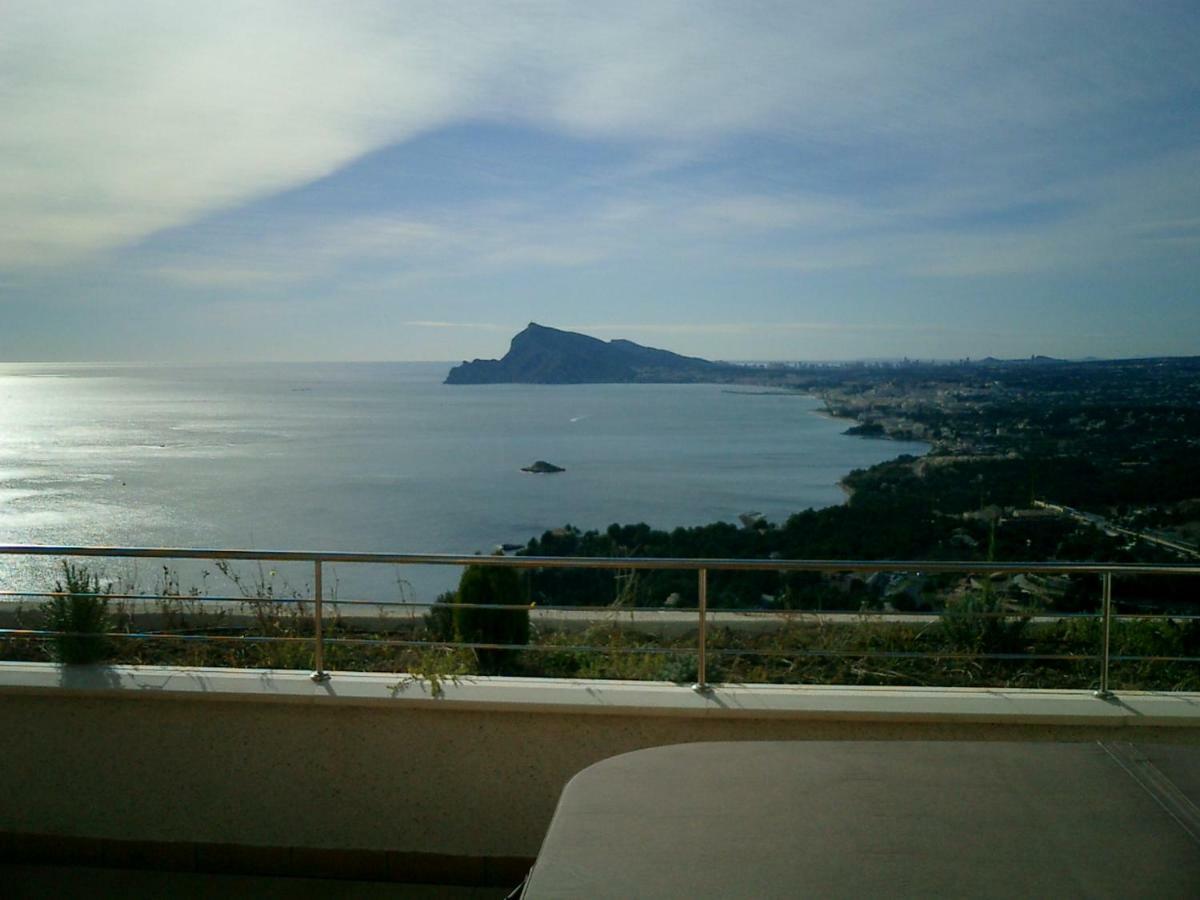 Atico Soleado Con Terraza, Jacuzzi Privado Y Vistas Al Mar Apartment Altea Luaran gambar